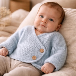 Baby Wrap Cardigan Knitting Pattern – Newborn to 12M Knit (Digital Download)