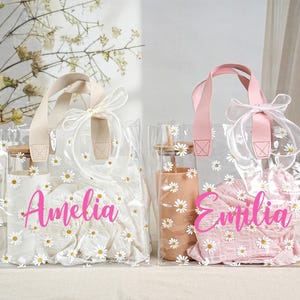 Personalized Flower Girl Gift Bag: Daisy Design, Custom Name