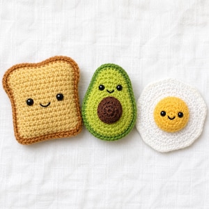 Avocado Toast Egg Crochet Pattern, Kawaii Food Amigurumi Plushie (PDF Download)