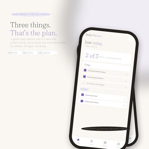 Puede incluir: Un teléfono inteligente que muestra una aplicación de planificador diario con fondo claro y texto oscuro. La pantalla presenta una lista de tareas con el título 'Just today', un indicador de progreso '2 of 3' y una barra de navegación inferior.