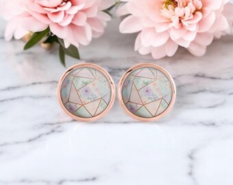 Orecchini a bottone in oro rosa, orecchini bianchi, gioielli color pastello, orecchini da donna