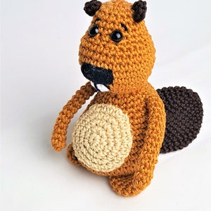 Castor Bilbo Patrón De Ganchillo Amigurumi Wollowbie imagen 1