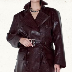 Women&#39;s Burgundy Genuine Leather Coat: Crocodile Pattern Embossed Real Leather Trench Coat Women, Leather Overcoat, Burgundy Leather Duster
