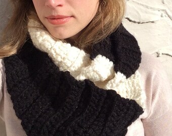 Black & Cream Color Block Scarf