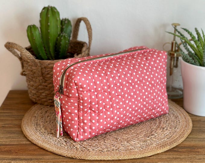 Pink polka dot toiletry bag