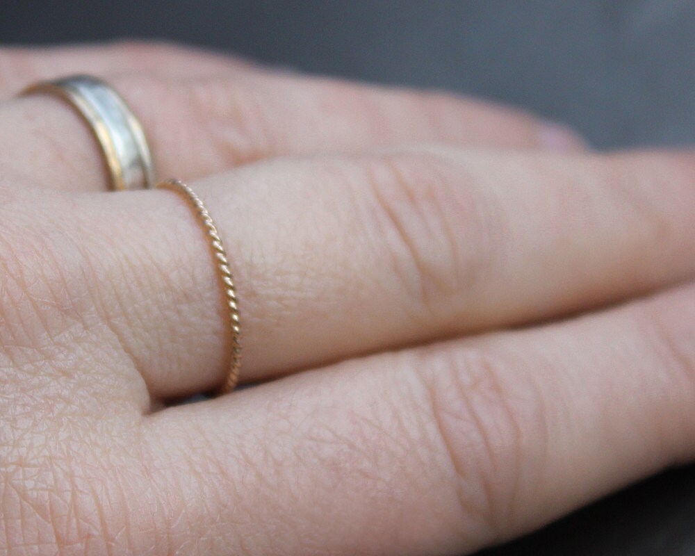 Twisted Wire Rings 14K Solid Gold Twisted Wire Ring, 1mm / 18 Gauge, Thin Midi / Stacking ...
