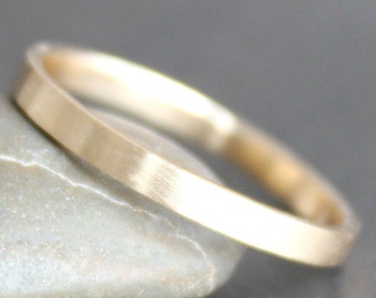 Solid Gold 2mm Wedding Ring, 14K / 10K Gold Thin Rectangle Band, Simple UNISEX Flat Edge Wedding Ring, Recycled Gold