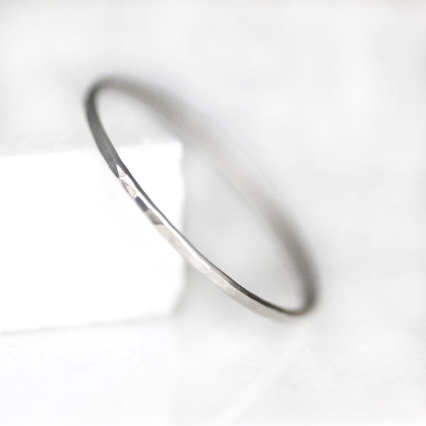Solid White Gold Extra Skinny Ring, .8mm Simple Hammered Round Band, 10K / 14K Gold, Thin Stacking Ring, Midi Ring, Spacer Band