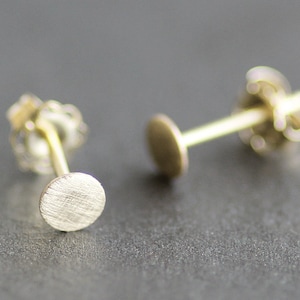 Solid Gold 4mm Disc/Circle Earrings, Small Post /Stud Earrings, Matte / Brushed Gold, Minimalist Earrings, 10K or 14K Yellow gold