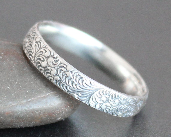 Feather Ring Antiqued Sterling Silver Band Feather Ring Antiqued Sterling Silver Band