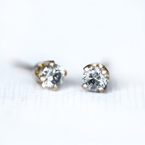 Salt and pepper diamond studs Outlet
