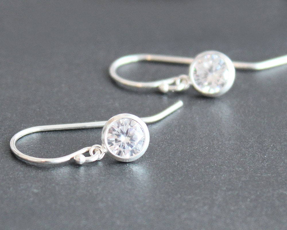 Sterling Silver Polished Small CZ Heart Post Stud Earrings Length 6mm