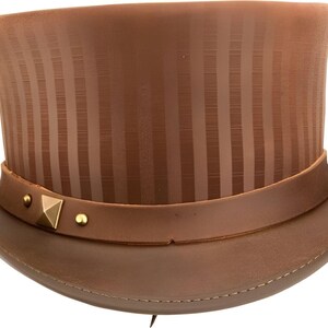 Leren hoed lijnen stapes kroon stijl handgemaakte hoge hoed lederen steampunk cilinderhoed gotische hoed Victoriaanse hoed cowboy halloween hoed cadeau voor mannen