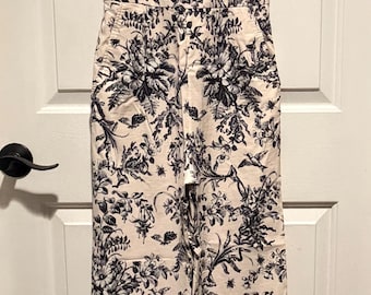 Maeve by Anthropologie Toile Jumpsuit – Size 6 – Floral & Nature Print – Pockets – Chic and Feminine