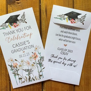 Graduation favor wildflower seed packets with graduation hat, personalized, with or without seeds (set of 15), sp20147