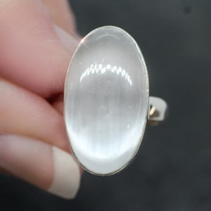 Vanilla Frost - Genuine Selenite Sterling Silver Ring - Size 10
