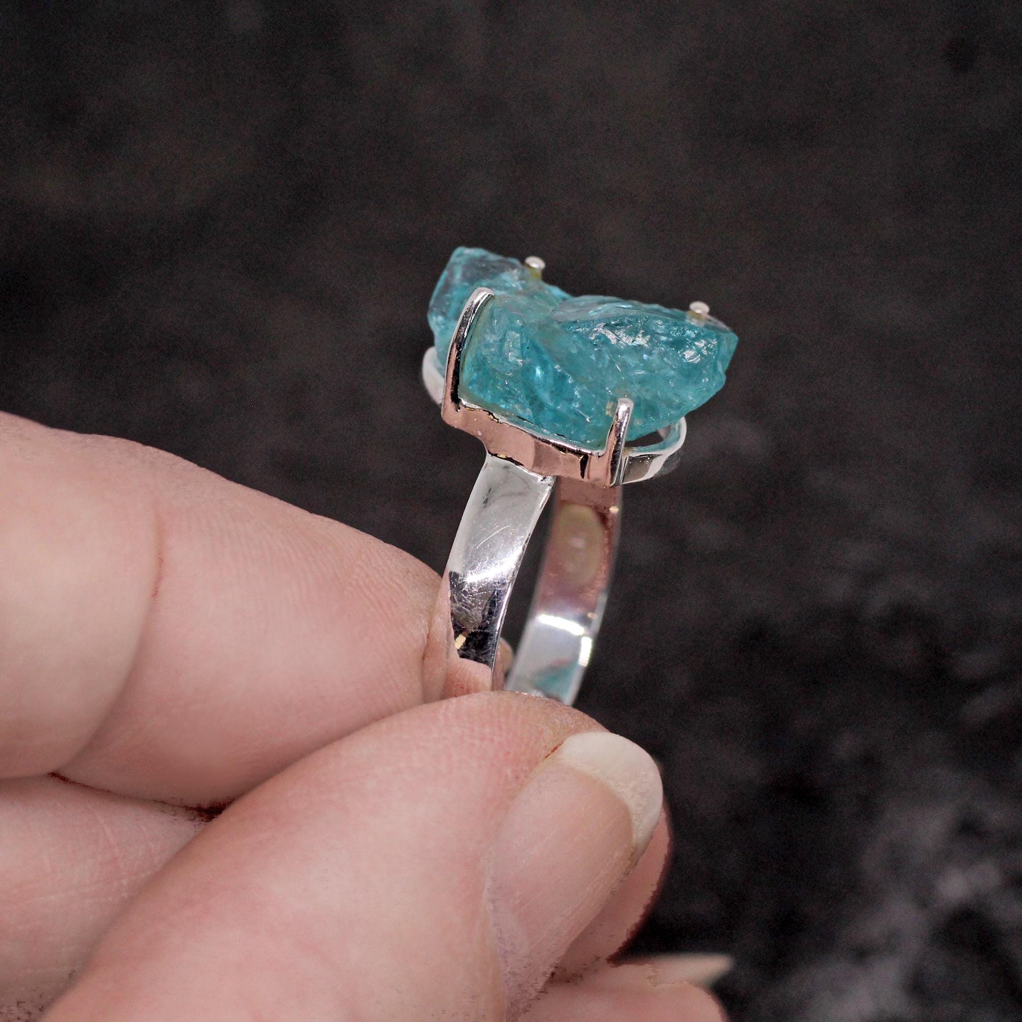 ネオンブルー - アパタイト スターリングシルバー リング サイズ 8.5