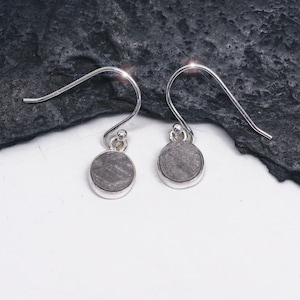 Night Sky - Antike Gibeon Meteorit Sterling Silber Ohrringe