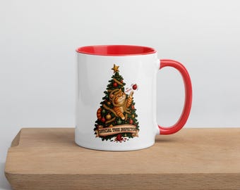 Lustige Weihnachtstasse mit Katze, Katze wirft Weihnachtsbaum um, Geschenk für Katzenmütter mit orangefarbener Tabbykatze, Kaffeetasse für Katzenliebhaber als Wichtelgeschenk