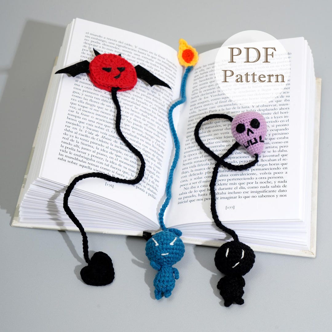 3 Bookmark Patterns Bundle, Halloween Ghost Bat Skull Bomb Man Spooky ...