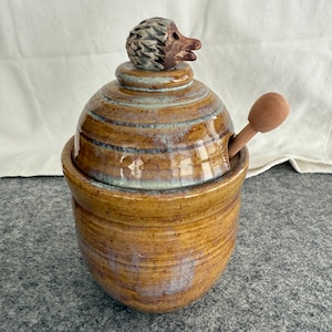 Honey Jar Hand thrown pottery