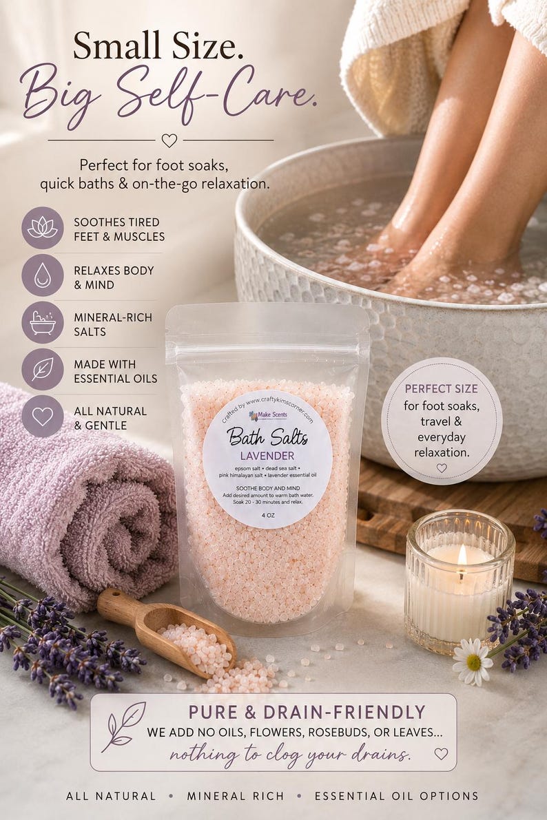 Pu&ograve; includere: Una bustina trasparente da 113g di sali da bagno alla lavanda rosa con un'etichetta che riporta Bath Salts Lavender, epsom salt, dead sea salt, pink himalayan salt, lavender essential oil. Include un cucchiaio di legno, un asciugamano e una candela.