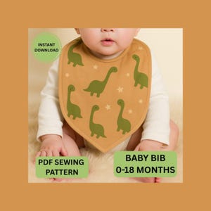Könnte beinhalten: Senfgelbes Baby-Lätzchen mit grünen Dinosaurier-Illustrationen und weißen Sternen. Das Lätzchen ist für Babys im Alter von 0-18 Monaten konzipiert. Das Bild enthält auch den Text "PDF Sewing Pattern" und "Instant Download".