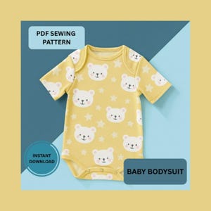 Könnte beinhalten: Gelber Baby-Body mit einem sich wiederholenden Muster aus weißen Bärengesichtern und Sternen. Das Kleidungsstück hat kurze Ärmel und Druckknöpfe. Der Text auf dem Bild lautet "PDF Sewing Pattern", "Instant Download" und "Baby Bodysuit".