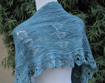 Blu Mezzaluna a forma di puro e morbido Merino lana mano maglia lace Shawlette o sciarpa