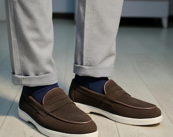 Zapatos de ante marrón hechos a mano para hombre / Mocasines de lujo sin cordones / Ante auténtico, sin cordones