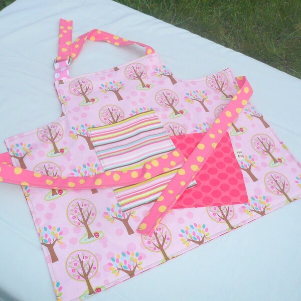 Childs Chef Apron, Pink Trees and Dots