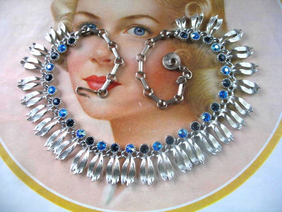 Vintage Lisner Rhinestone Fringe Necklace ~ Silve… - image 1