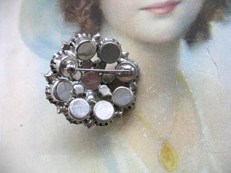 Vintage Rhinestone Brooch ~ Weiss ~ Smoke /& crystal