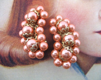Vintage Cluster Earrings ~ Clip On ~ Peach Pearl Beads ~ Ear Climbers