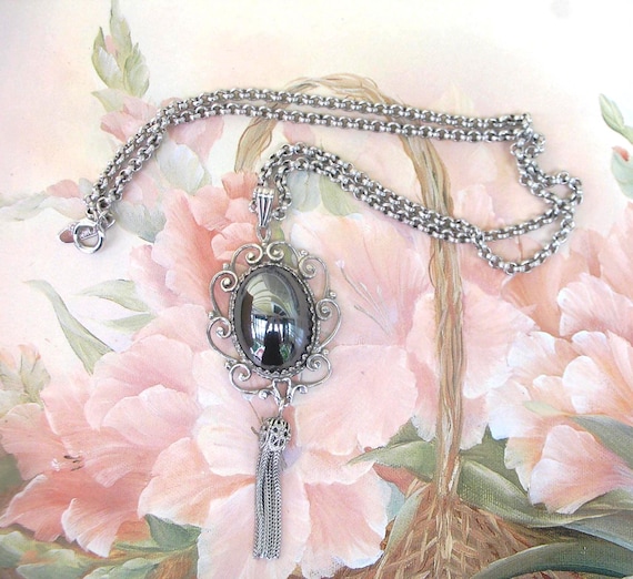 Vintage Whiting & Davis Hematite Necklace