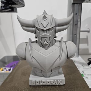 Goldorak Bust Figurine 15cm ready to paint