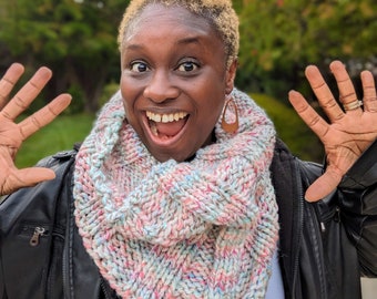 Light Pink Multicolor Cowl Neckwarmer, READY TO SHIP. Light pink, aqua and beige chunky cowl neckwarmer.