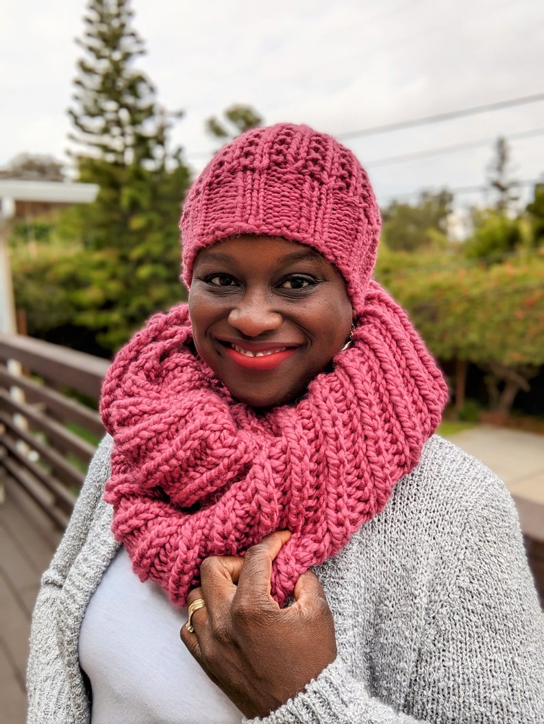 Pink Handknit Chunky Infinity Scarf MADE TO ORDER image 9