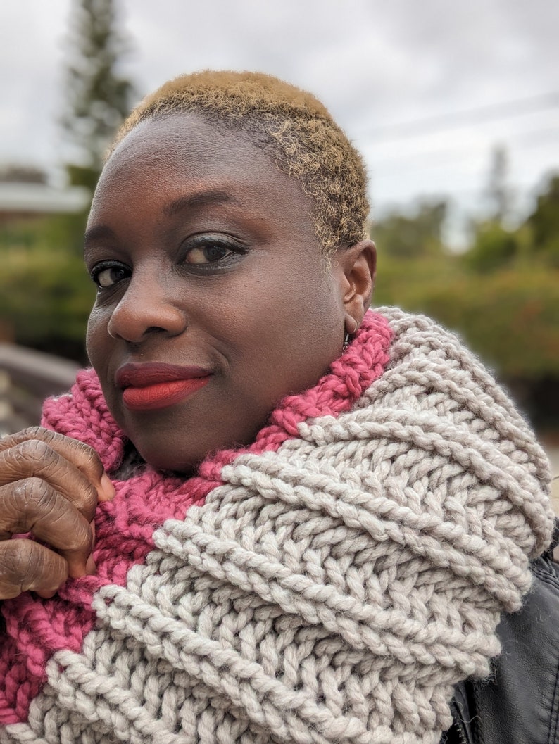 Multicolor Chunky Hand knitted Infinity Scarf for teens, Pink and Cream Handmade circle scarf, Ready to Ship image 9