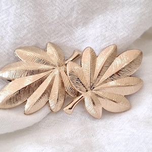 Gold 1cm Thin Elastic Belt – Hand-Assembled Waist Belt with Double Leaf Buckle, Stretchy Skinny Belt for Dresses & Outfits - gold hook belt