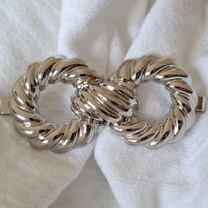 Silver 1cm handmade stretch belt with knot buckle - large twisted silver knot elastic hook belt for dresses, coats and jeans