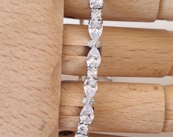 Silver Swarovski Crystal Linked Pear Drop Tennis Bracelet - Adjustable Water Drop Tennis Bracelet - Silver Crystal Bracelet, gifts for her