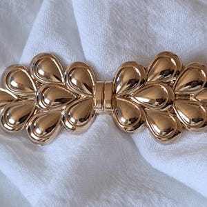 Gold 1cm Thin Elastic Belt with Leaf Link Buckle – Handmade Adjustable Waist Belt for Women, Stylish Fashion Accessory, Chic Belt for Dress