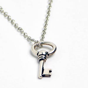 Oval Key Necklace in Silver - Silver Oval Key Necklace, Silver Oval Key Jewelry, Silver Key Necklace, Silver Key Jewelry