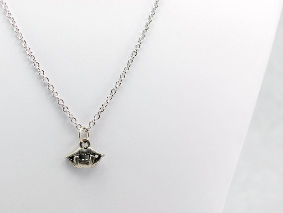 Silver Vampire Fangs Necklace Silver Vampire Necklace, Vampire