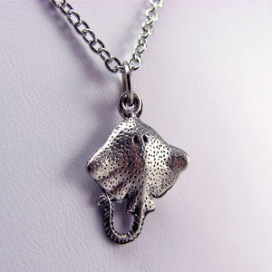 Silver Stingray Necklace - Silver Mantaray Necklace. Silver Ray Necklace. Gift for Scuba Diver,  Snorkler, or Marine Biologist.
