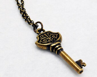 Victorian Key Necklace in Antique Brass -  Antique Brass Key Necklace, Antique Brass Victorian Necklace, Steampunk Key Necklace