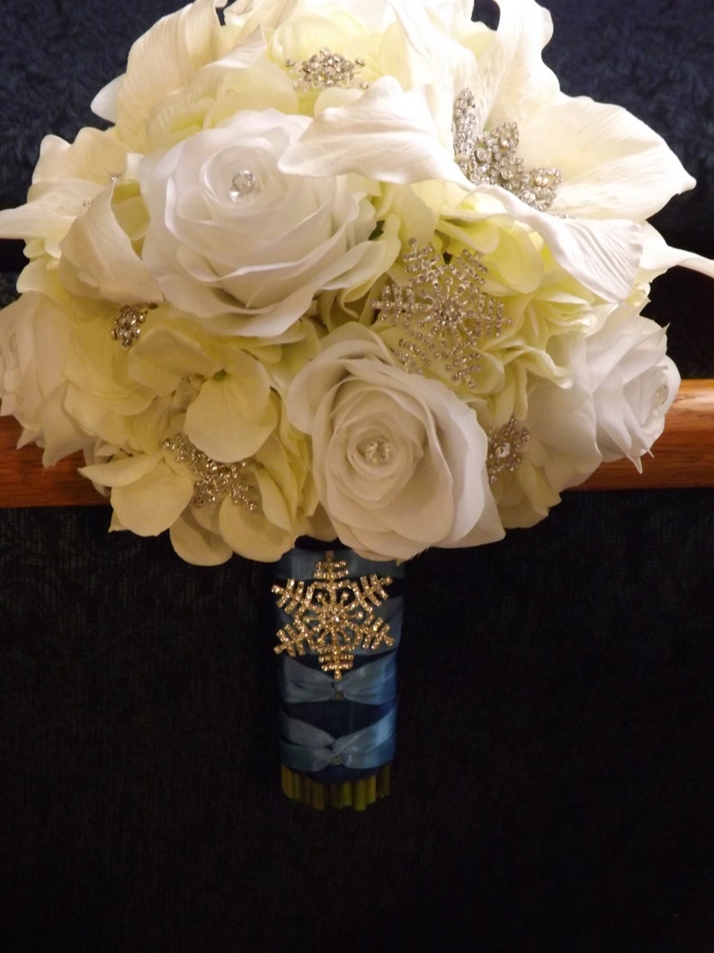 Starburst snowflake crystal brooch bouquet roses and real touch Casablanca lilies creamwhite hydrangea