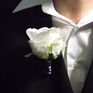 SALE! Ready to ship, Set of 7, white/cream rose boutonniere, wedding, prom, homecoming