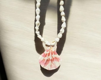 Handmade Sea Shell Pendant Necklace: Beaded Chain Beach Jewelry